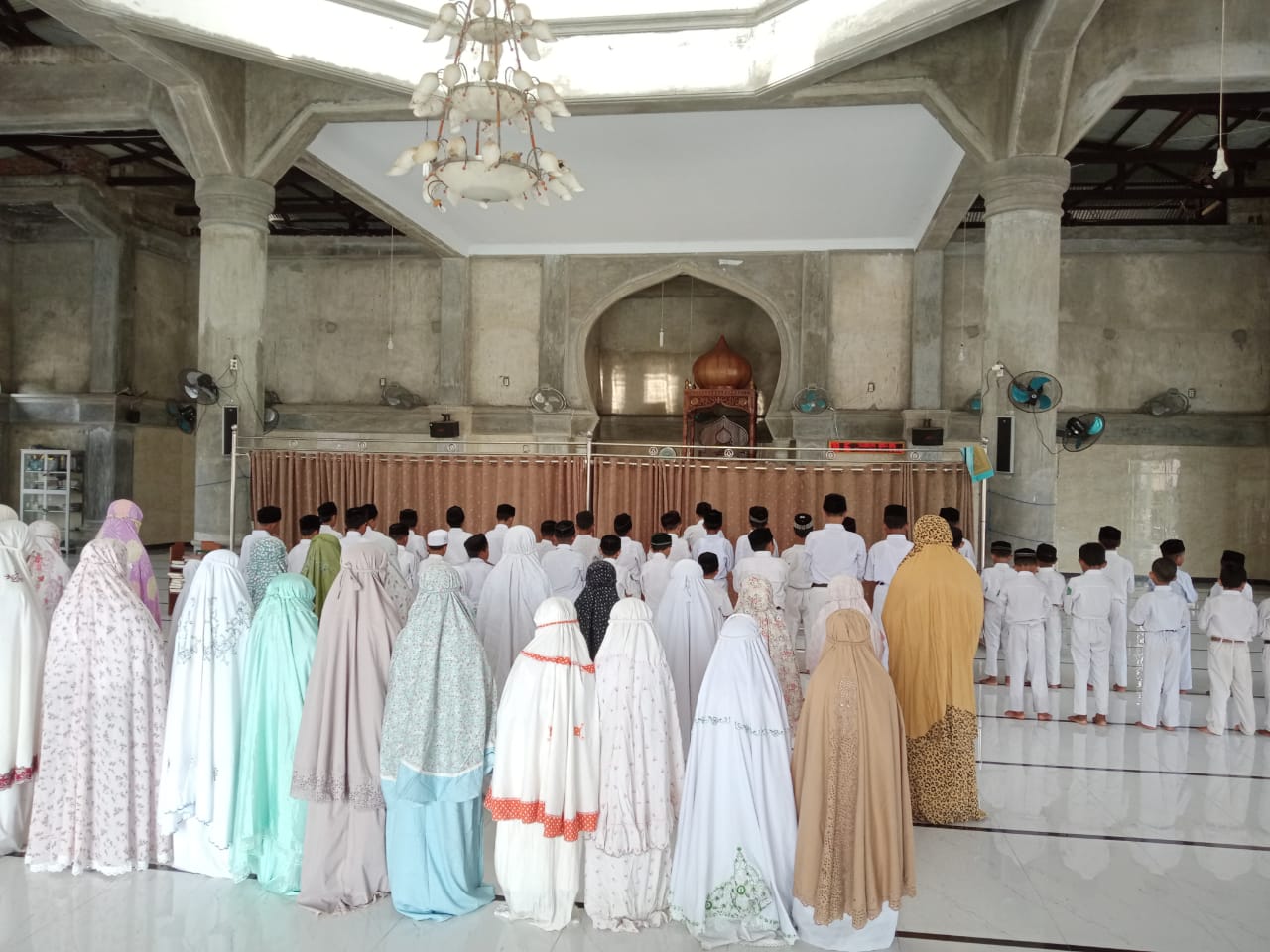 Santri Yayasan An-Nur Laksanakan Shalat Dhuha Bersama sebagai Pembiasaan Ibadah Harian